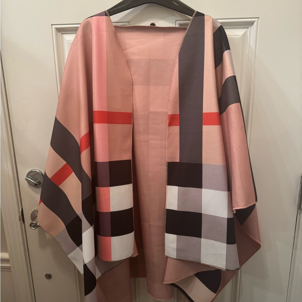 Beautiful Bold And Multi-Colored Wrap!! - image 1